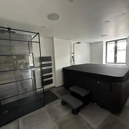 Vila Maison De Charme, Pierres Blanches, Jaccuzi